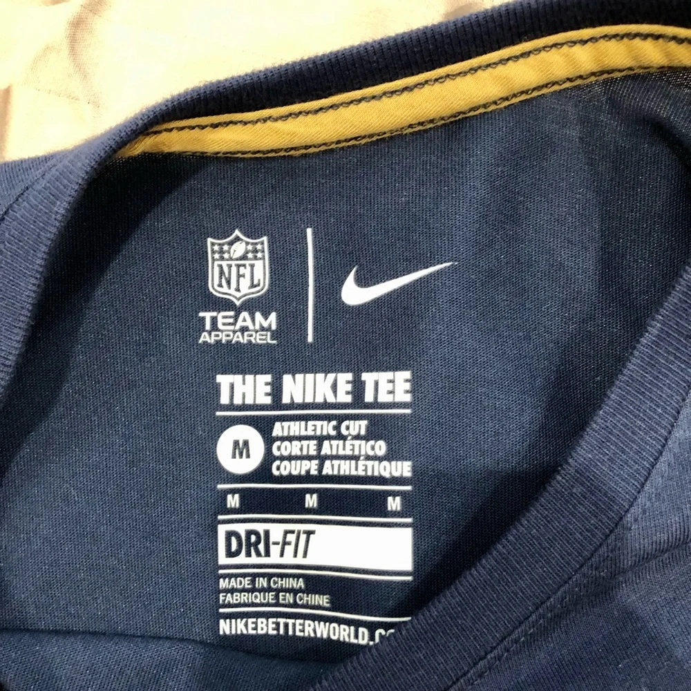 NFL LA Chargers Dri Fit T-shirt Medium